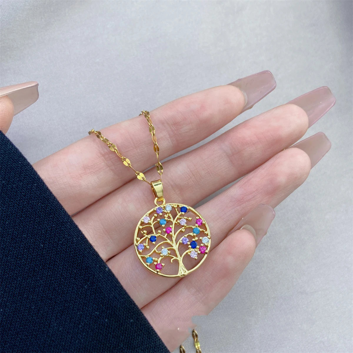 β¨ Temperamental Luxury π³ Rhinestone Tree of Life Pendant Necklace β π Vintage-Inspired Stainless Steel Waterproof Chain π