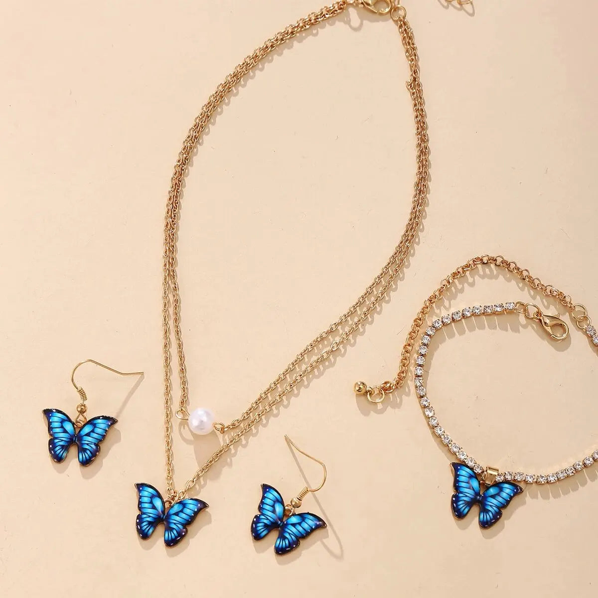 Elegant Butterfly Jewelry Set – 3-Piece Necklace, Earrings & Bracelet for Women 🦋✨