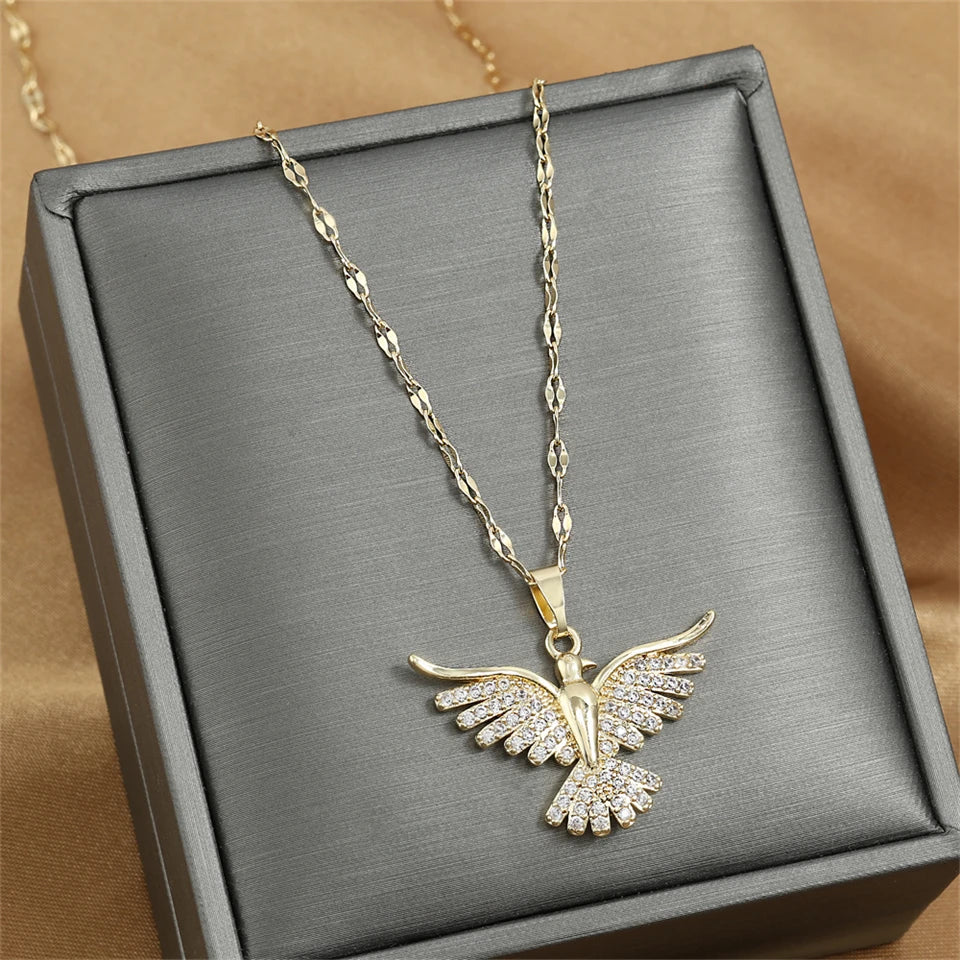Fiery Elegance – Gold Phoenix Crystal Necklace with Cubic Zirconia 🔥