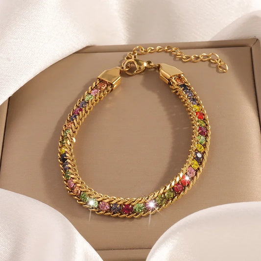 ✨ Minimalist 3-Strand Charm Bracelet – Embedded Zircon 💎