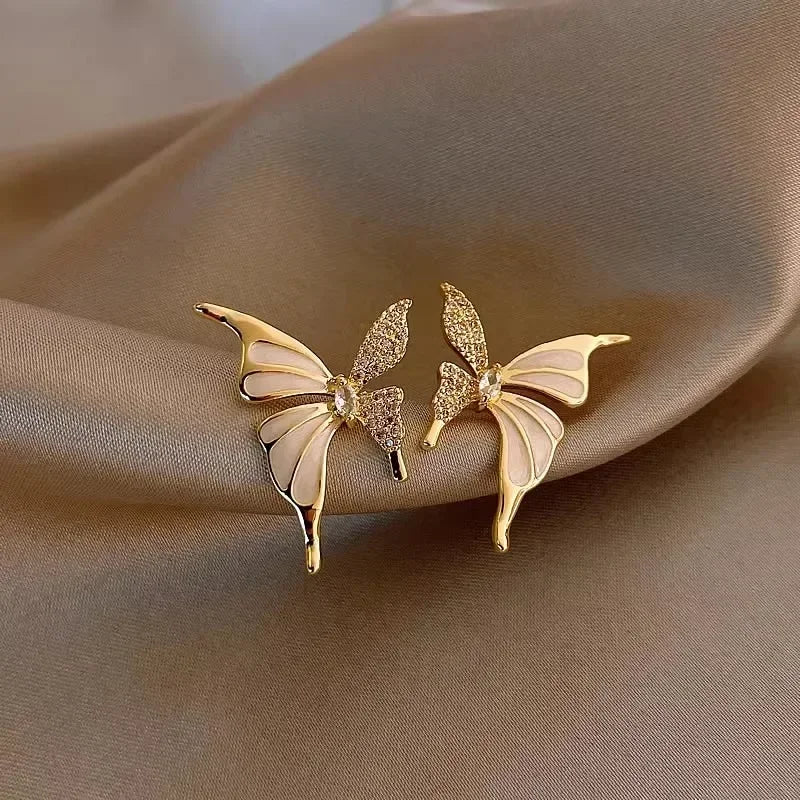 ✨ Elegant Zircon Butterfly Stud Earrings – Autumn & Winter Light Luxury Jewelry 🦋💎