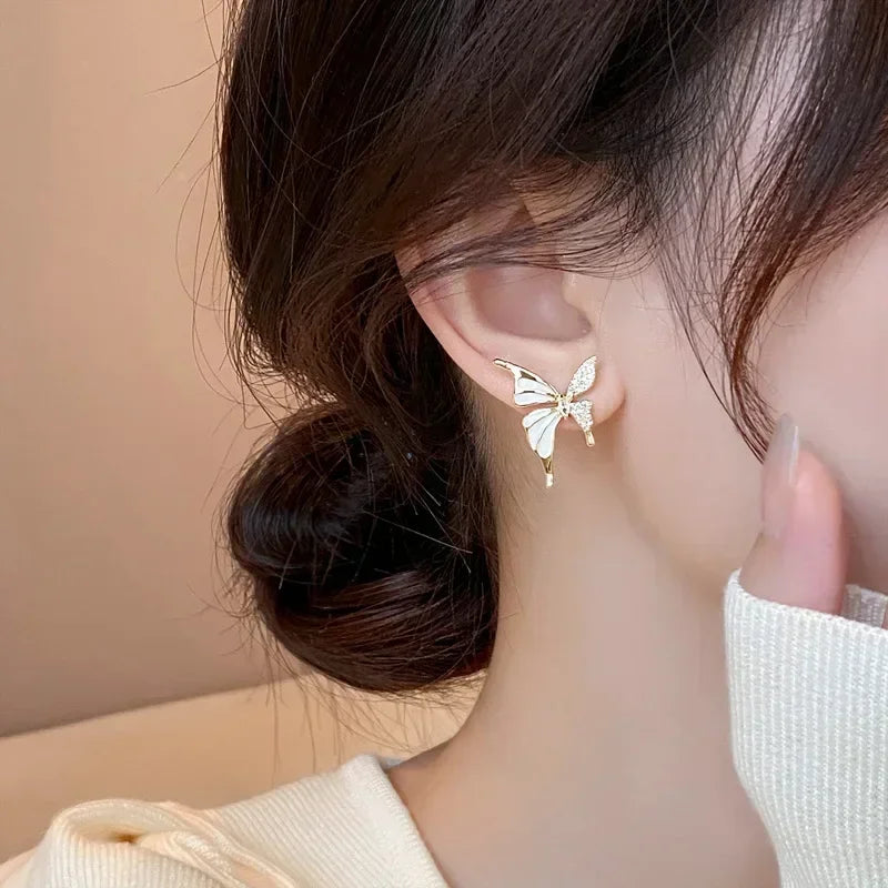 ✨ Elegant Zircon Butterfly Stud Earrings – Autumn & Winter Light Luxury Jewelry 🦋💎