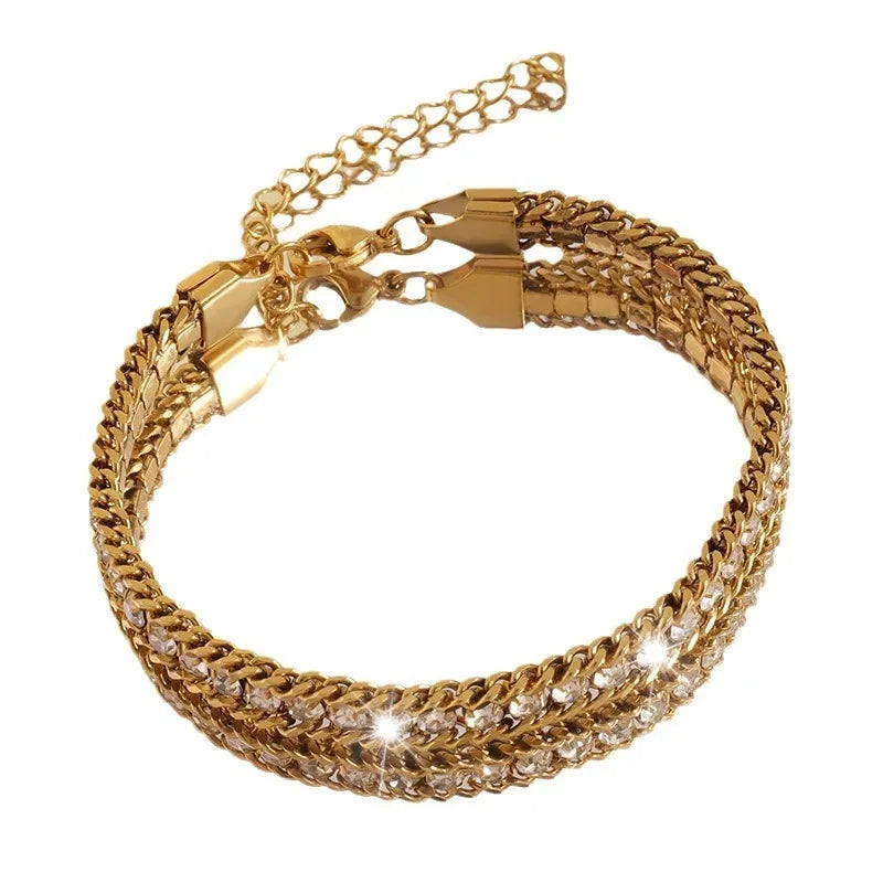 ✨ Minimalist 3-Strand Charm Bracelet – Embedded Zircon 💎