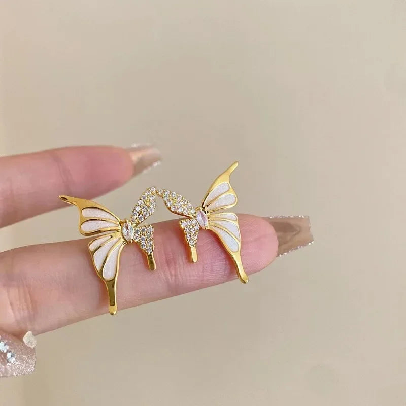 ✨ Elegant Zircon Butterfly Stud Earrings – Autumn & Winter Light Luxury Jewelry 🦋💎